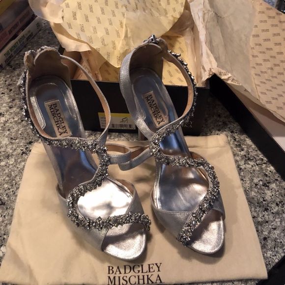 Badgley Mishka Flair-II Wedding Heeled Sandal - Picture 3 of 5